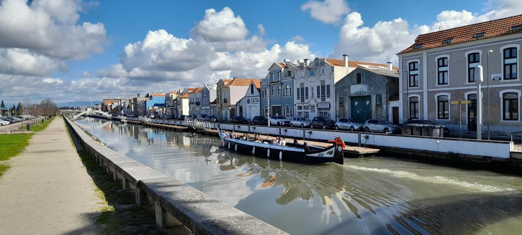 Light Blue Apartment Aveiro Exteriör bild